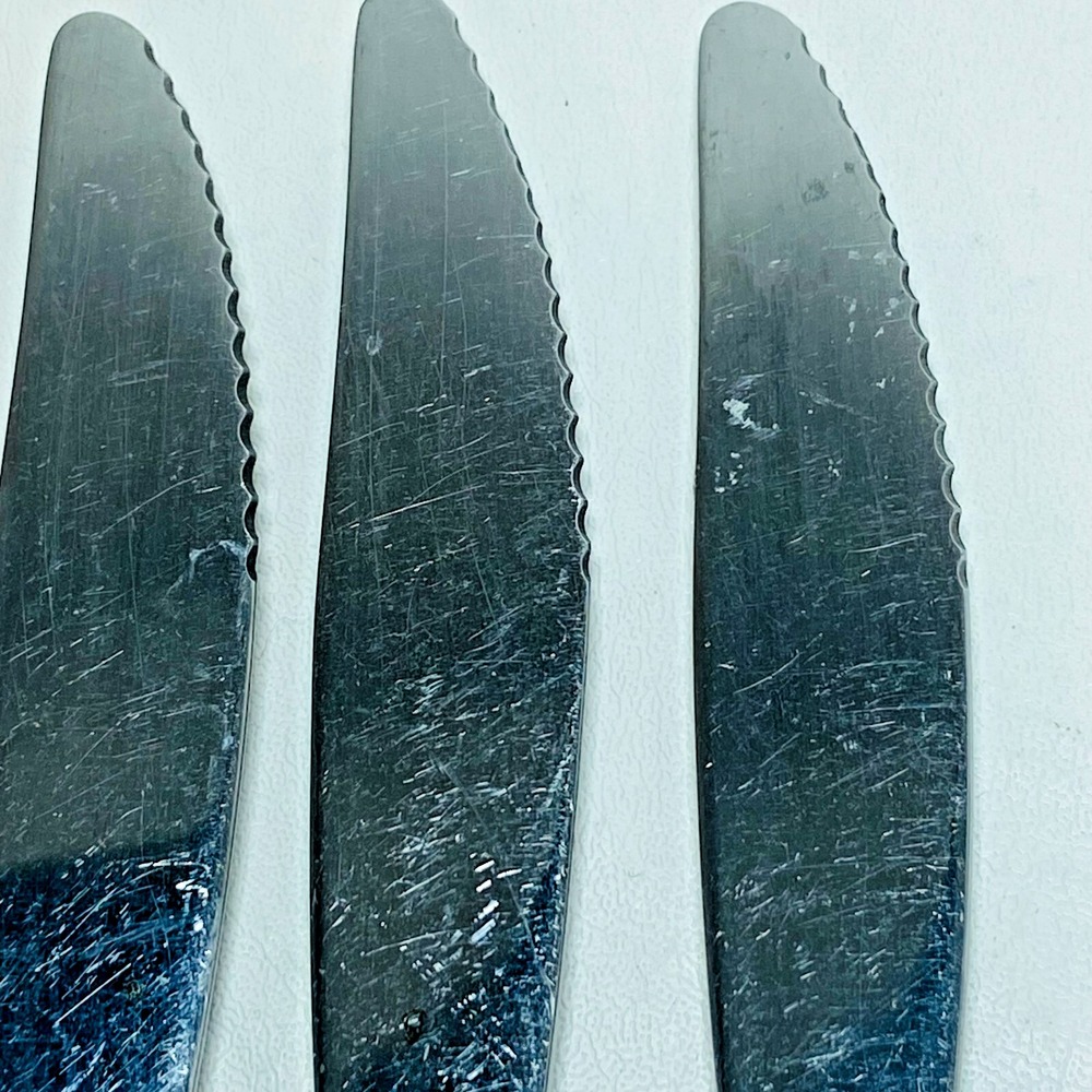 Continental Airlines by Oneida CACACACA Stainless Flatware VTG Forks‎ Knives - Picture 5 of 5